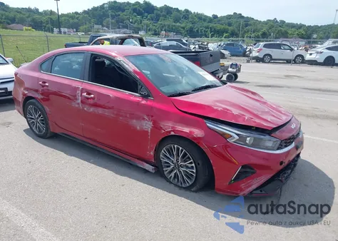 2024 Kia Forte Gt-Line z USA, uszkodzony, nr VIN 3KPF54AD7RE809925